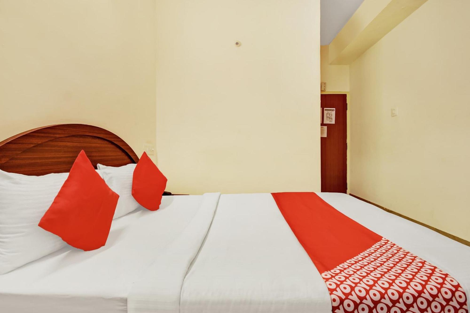 Hotel O K N Residency Yelahanka Eksteriør bilde